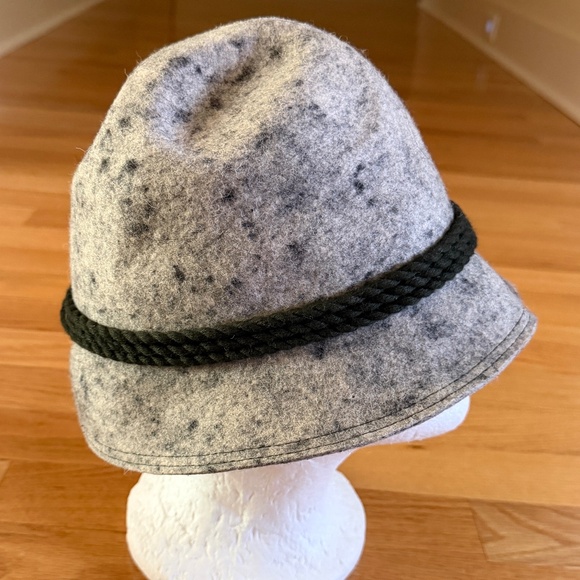 Vintage Wool Bavarian Oktoberfest Hat Gray Youth Size - Picture 7 of 14